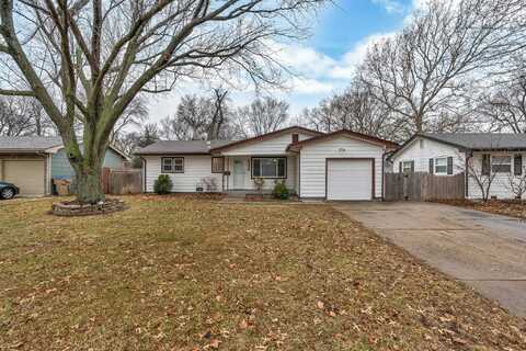 1331 N El Paso Dr, Derby, KS 67037