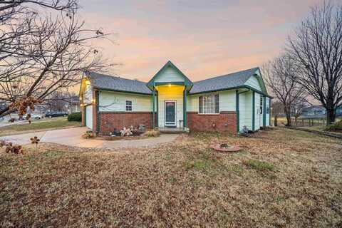 4927 E Ashton St, Bel Aire, KS 67220