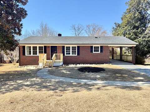 203 Nottingham Drive, South Boston, VA 24592