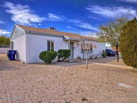 3902 E Louis Lane, Tucson, AZ 85712