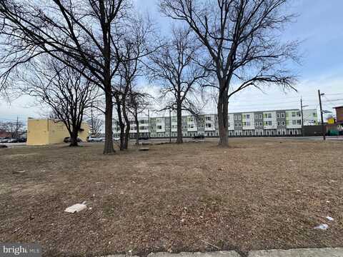 922 FERRY AVENUE, CAMDEN, NJ 08104