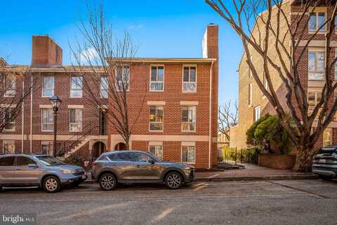 9 W LEE STREET, BALTIMORE, MD 21201