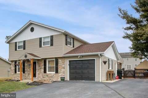 22 EVERGREEN DRIVE, HANOVER, PA 17331