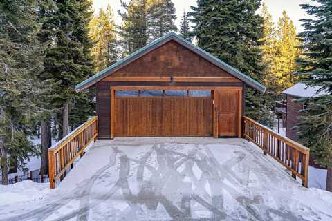 11925 Rhineland Avenue, Truckee, CA 96161