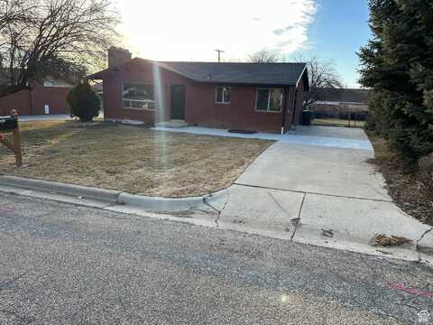 2395 N 575 E, North Ogden, UT 84414