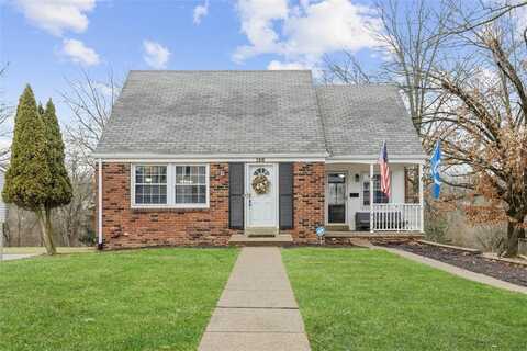 126 Crescent Garden Dr, Penn Hills, PA 15235