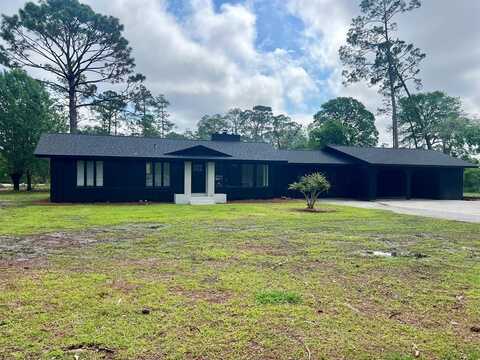 29 Cypress Dr, Baxley, GA 31513