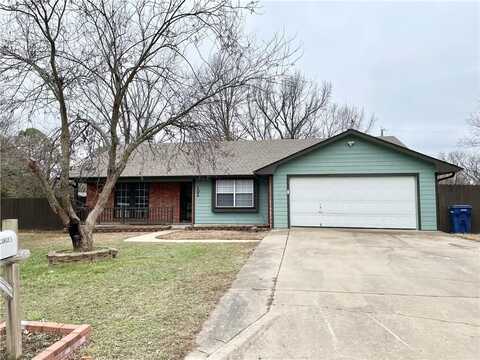 102 Cordes DR, Siloam Springs, AR 72761