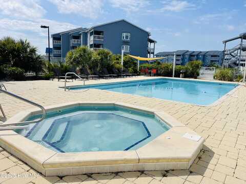 400 Virginia Avenue, Carolina Beach, NC 28428