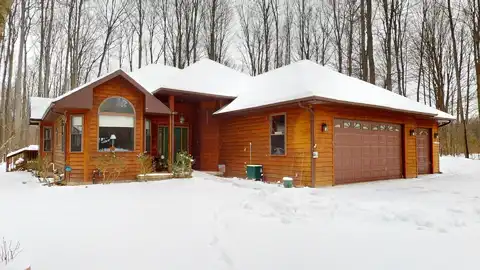 6243 Deerfield Drive, Grayling, MI 49738