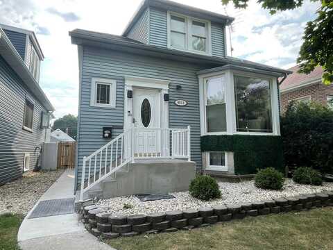 4511 N. Melvina Avenue, Chicago, IL 60630