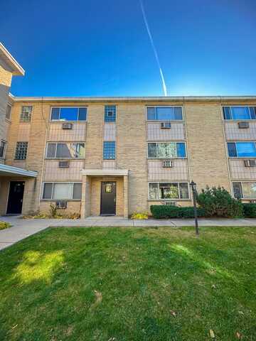 7019 N. Ridge Boulevard, Chicago, IL 60645
