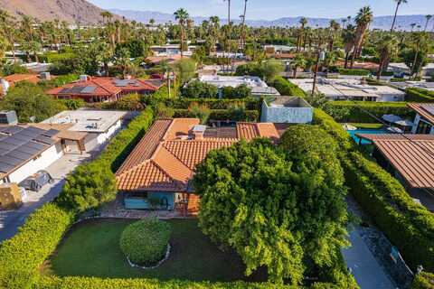 438 E Avenida Hokona, Palm Springs, CA 92264