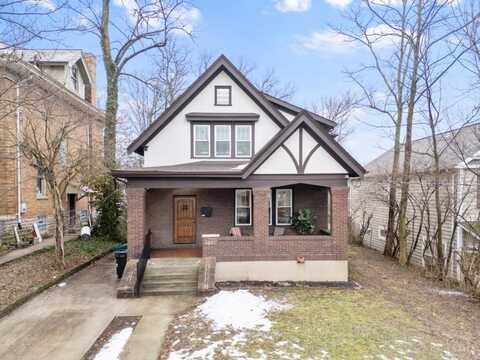 1541 St Leger Place, Cincinnati, OH 45207