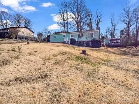 131 S Woodland Avenue, Forest City, NC 28043