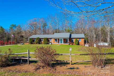 1710 Oakmont Drive, Lenoir, NC 28645