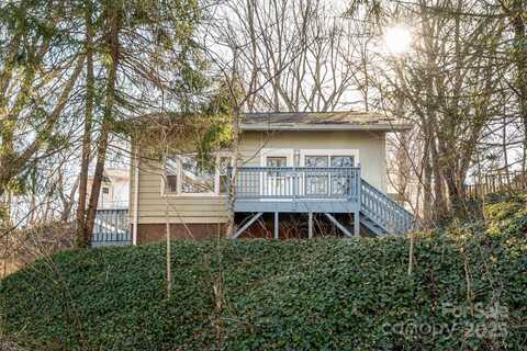 12 Parker Road, Asheville, NC 28803