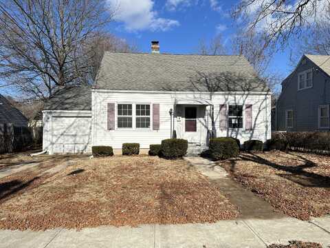 203 Gorham Avenue, Hamden, CT 06514