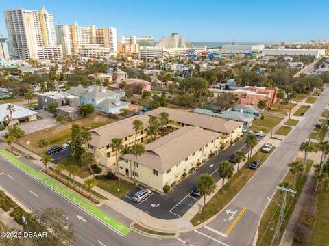 400 Oakridge Boulevard, Daytona Beach, FL 32117