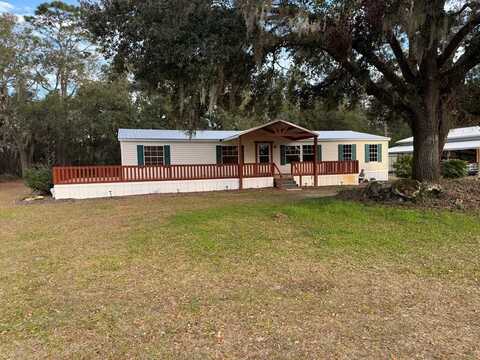 1365 10th St, Cross City, FL 32628