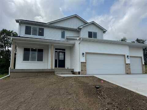 301 S Walnut Drive, Norwalk, IA 50211
