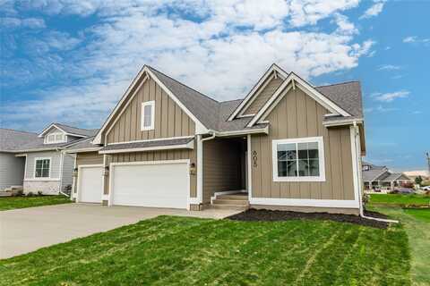 605 Dolce Court, West Des Moines, IA 50266