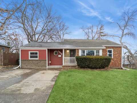 1958 Summit Street, Des Moines, IA 50315