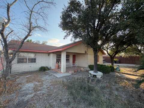 1990 Cox, Eagle Pass, TX 78552