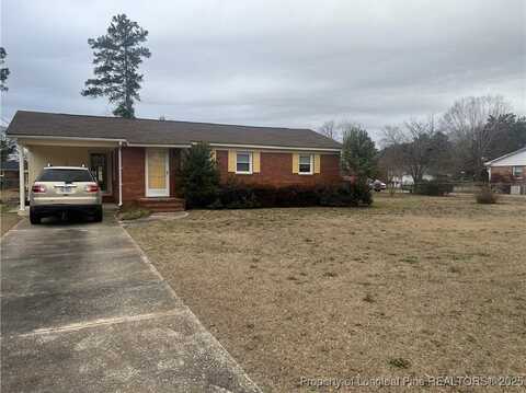 322 S Lafayette Street, Saint Pauls, NC 28384