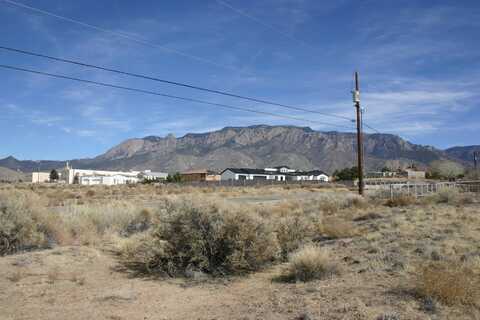 10500 San Bernardino Avenue NE, Albuquerque, NM 87122