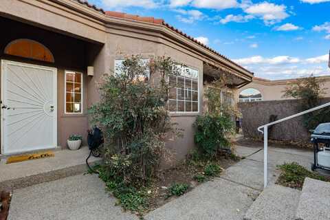 2700 VISTA GRANDE Drive NW, Albuquerque, NM 87120