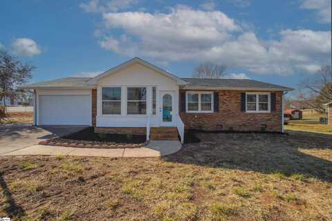 1303 W 11 Highway, Chesnee, SC 29323