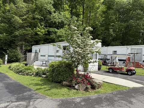 4229 E Parkway #324, Gatlinburg, TN 37738