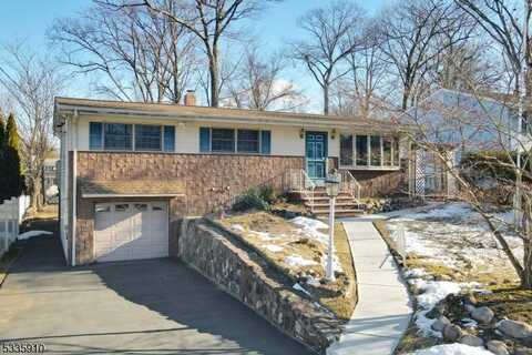 99 Mcnomee St, Oakland, NJ 07436