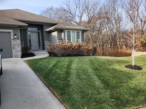 12680 N Peach Blossom Court, Platte City, MO 64079