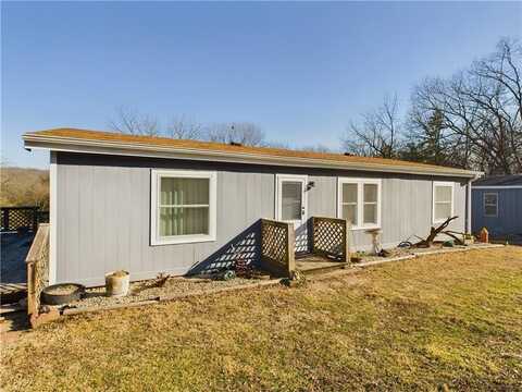 542 SE 1151st Road, Clinton, MO 64735