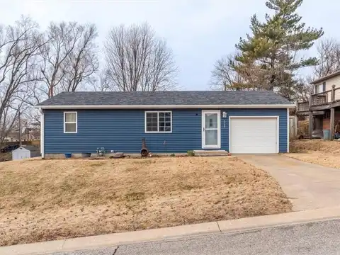 5704 S 17th Street, Saint Joseph, MO 64504