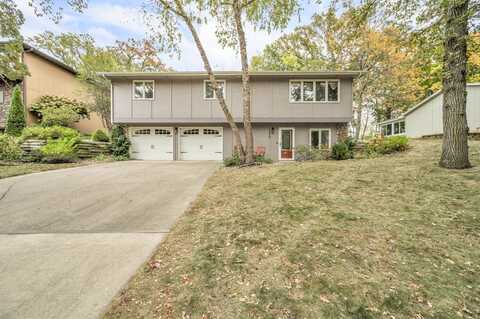 1238 Summer Circle, Okoboji, IA 51355