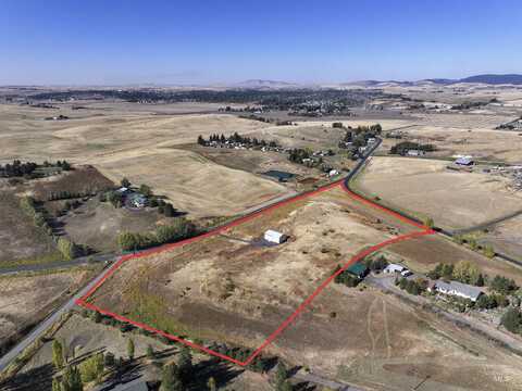 2590 Blaine, Moscow, ID 83843