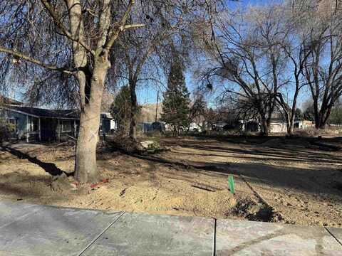 3304 N 39th St, Boise, ID 83703