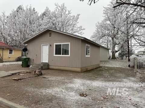 517 2nd Street, Payette, ID 83661