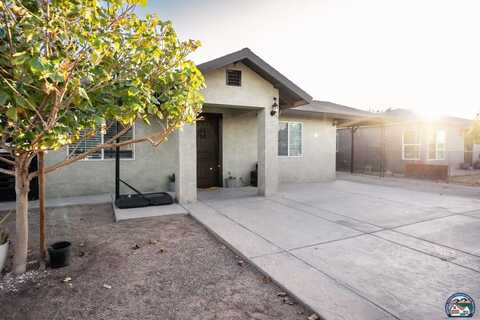 115 W Holt Ave, El Centro, CA 92243