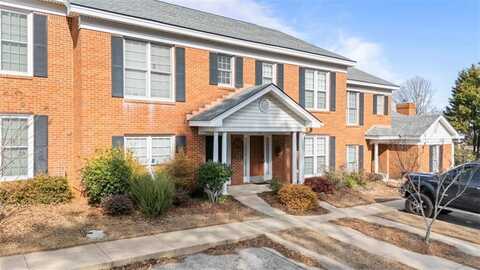 2003 EXECUTIVE PARK DRIVE, OPELIKA, AL 36801