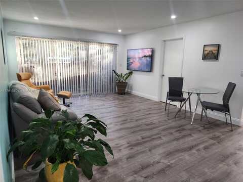 7101 W Sunrise Blvd, Plantation, FL 33313