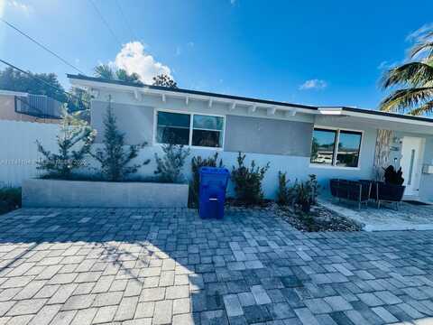 2310 Kingston Dr, Miramar, FL 33023