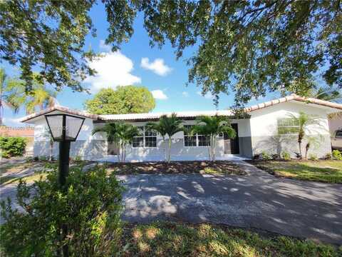 3805 NW 78th Ter, Coral Springs, FL 33065