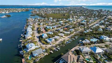 85TH STREET, HOLMES BEACH, FL 34217