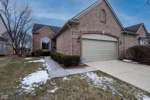 17448 Breckenridge, Clinton Township, MI 48038