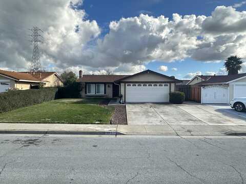 2056 Villagetree DR, SAN JOSE, CA 95131