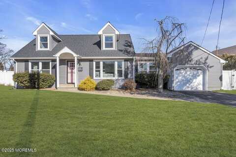 37 Vanderbilt Avenue, Leonardo, NJ 07737